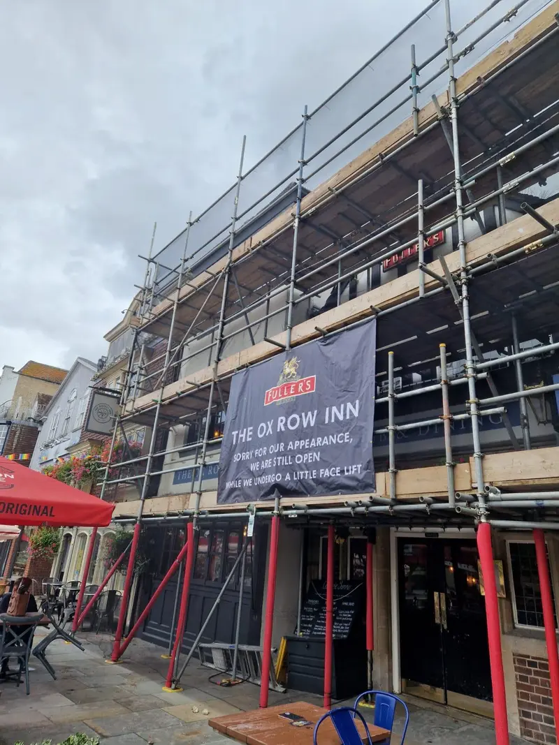 Multi-lift scaffold on a domestic property